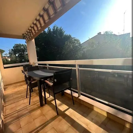 2 Pieces Proche + Parking * Golfe-Juan